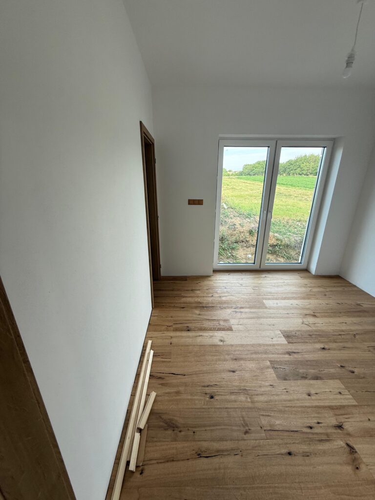 WhatsApp Image 2025-07-04 at 09.01.16 (1)